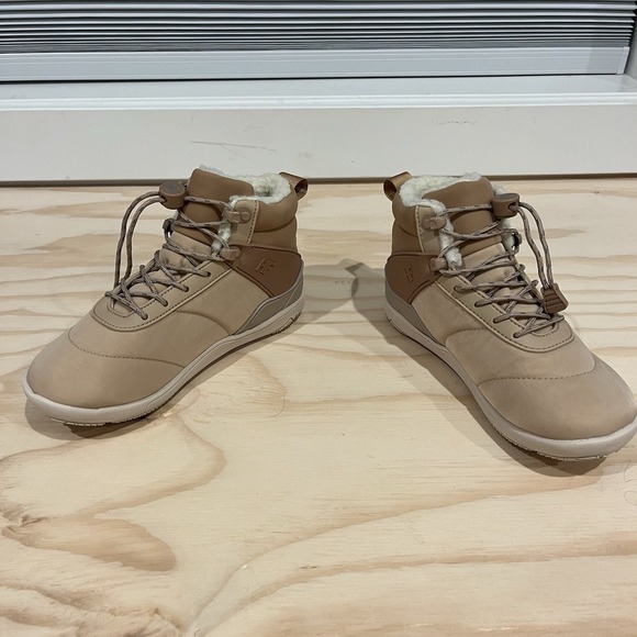 HF Hike Footwear Unisex Azura Sz 36 Lightweight Reflective Barefoot - Picture 2 of 14